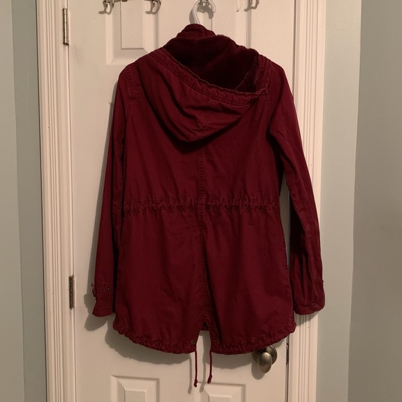 Burgundy 3/4 length utility jacket with lined hood - Picture 2 of 4